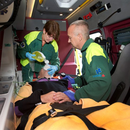 Studera till Ambulanssjukvårdare i Stockholm | Program | Vidareutbilda dig på Medlearn YH
