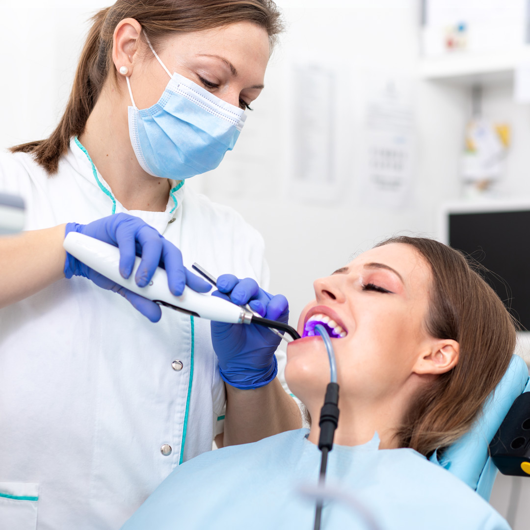 Studera Smittskydd, vårdhygien och patientsäkerhet inom tandvården | YH Kurs | Yrkeshögskolan | Medlearn.se